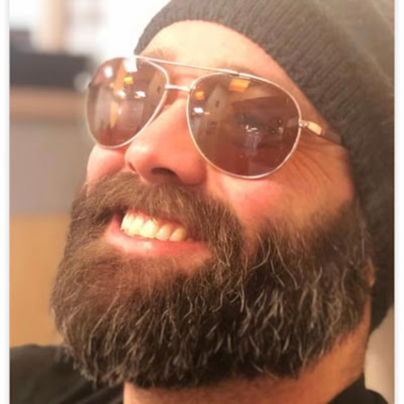 Meet your Posher, Samuel - Picture 1 of 1